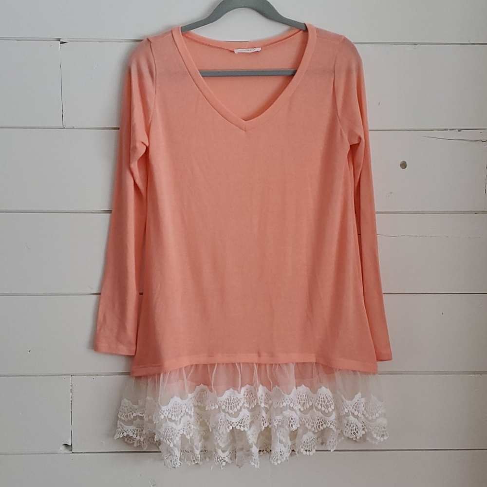 Reborn J lace top